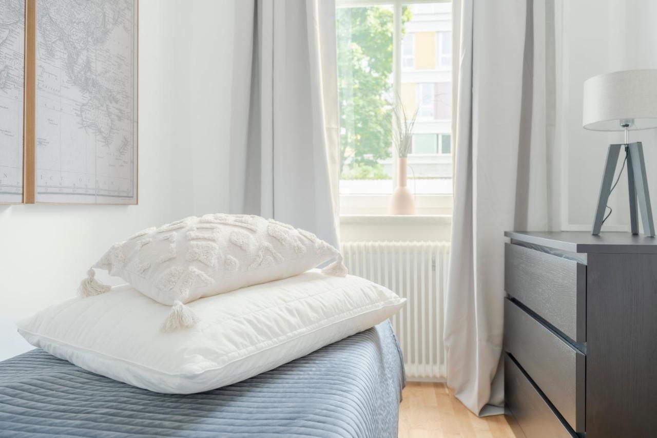 City Lounge Appartement Am Hauptbahnhof Sankt Poelten Eksteriør billede